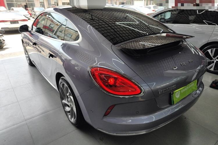 Used ORA Lightning Cat 2022 555 km Luxury Edition Rear Left 45 Deg