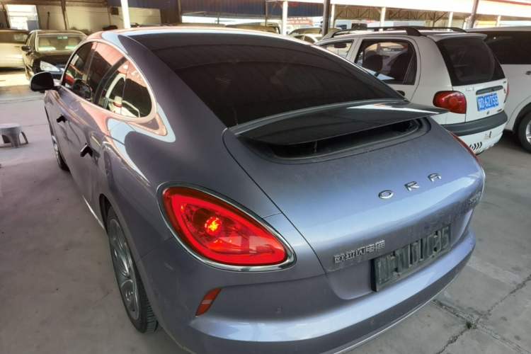 Used ORA Lightning Cat 2022 555 km Luxury Edition Rear Left 45 Deg