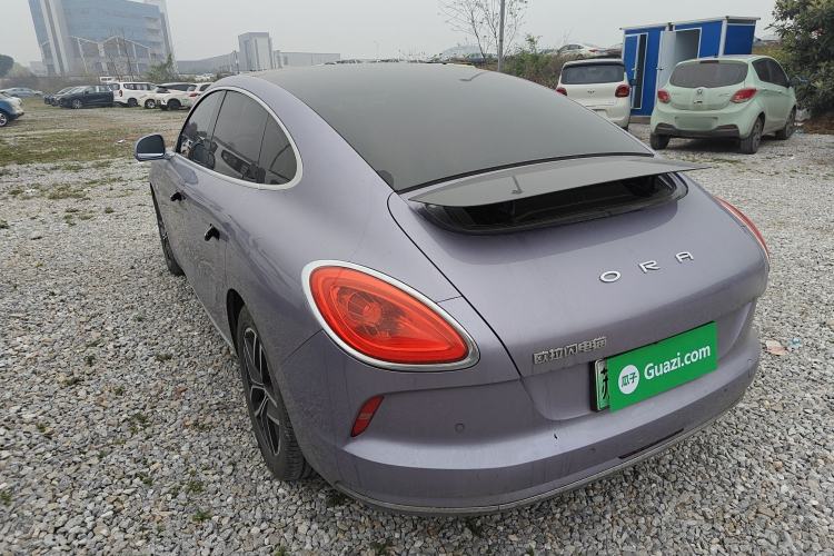 Used ORA Lightning Cat 2022 555 km Luxury Edition Rear Left 45 Deg