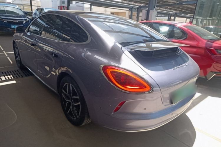 Used ORA Lightning Cat 2022 555 km Luxury Edition Rear Left 45 Deg
