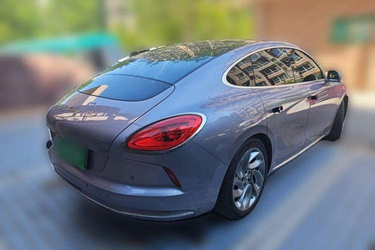 Used ORA Lightning Cat 2022 555 km Luxury Edition Rear Right 45 Deg