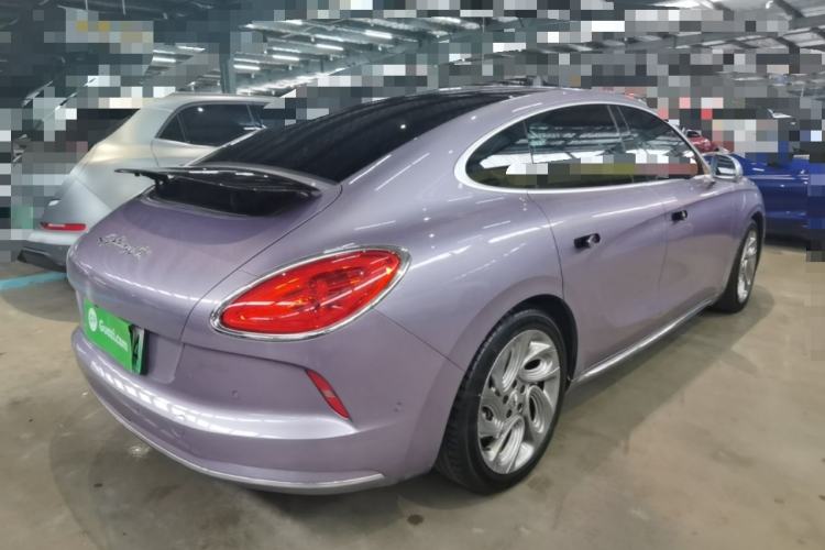 Used ORA Lightning Cat 2022 555 km Luxury Edition Rear Right 45 Deg