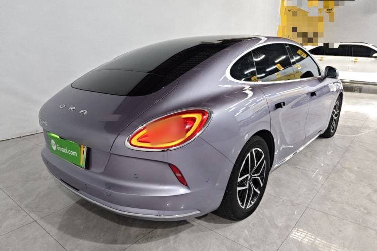 Used ORA Lightning Cat 2022 555 km Luxury Edition Rear Right 45 Deg