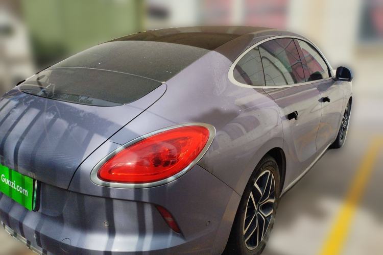 Used ORA Lightning Cat 2022 555 km Luxury Edition Rear Right 45 Deg