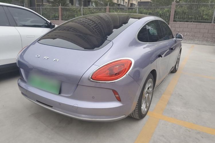 Used ORA Lightning Cat 2022 555 km Luxury Edition Rear Right 45 Deg