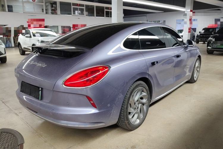 Used ORA Lightning Cat 2022 555 km Luxury Edition Rear Right 45 Deg