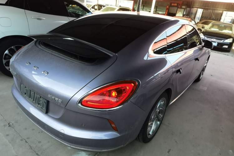 Used ORA Lightning Cat 2022 555 km Luxury Edition Rear Right 45 Deg