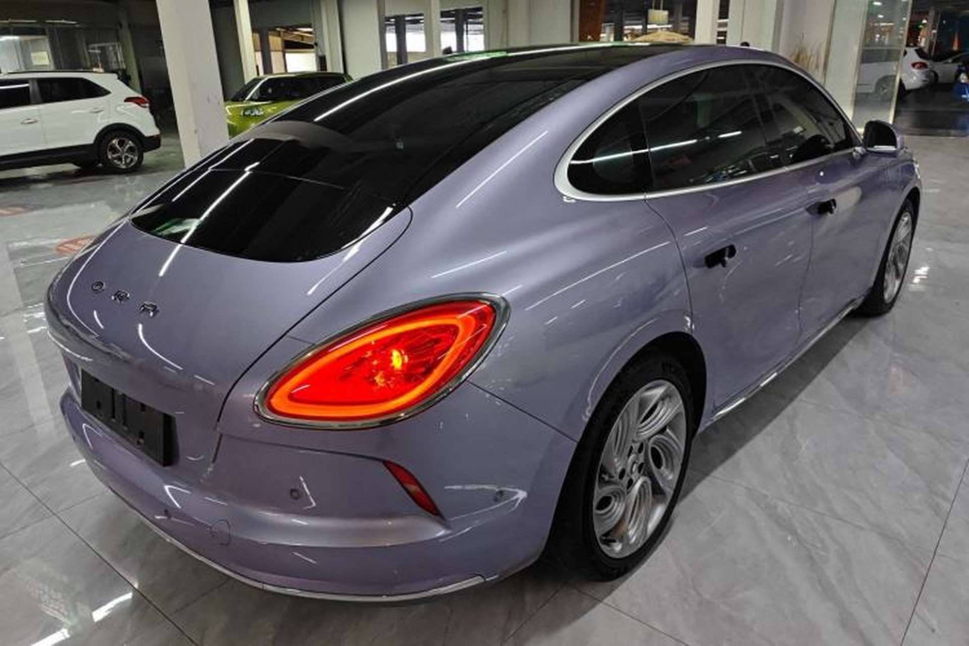 Used ORA Lightning Cat 2022 555 km Luxury Edition Rear Right 45 Deg