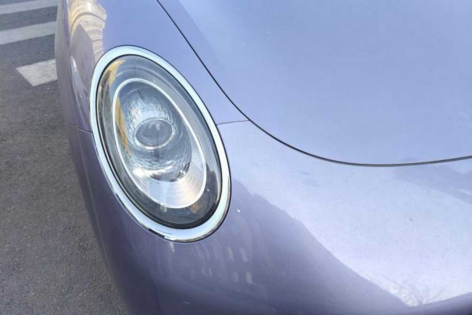 Used ORA Lightning Cat 2022 555 km Luxury Edition Right Front Headlight