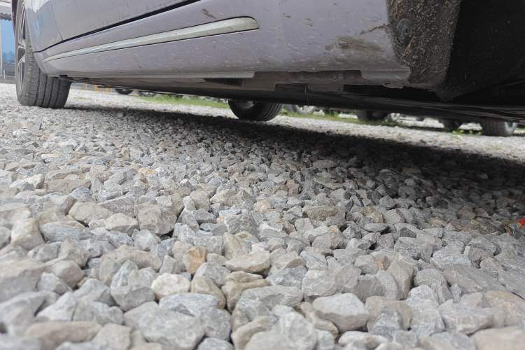 Used ORA Lightning Cat 2022 555 km Luxury Edition Right Side Sill