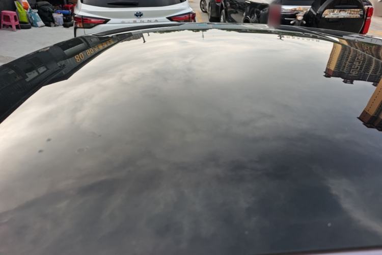 Used ORA Lightning Cat 2022 555 km Luxury Edition Roof