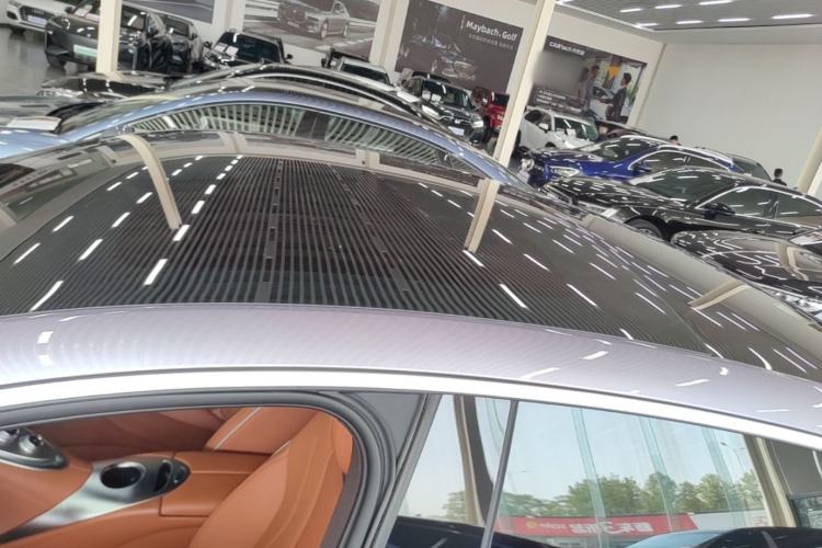 Used ORA Lightning Cat 2022 555 km Luxury Edition Roof