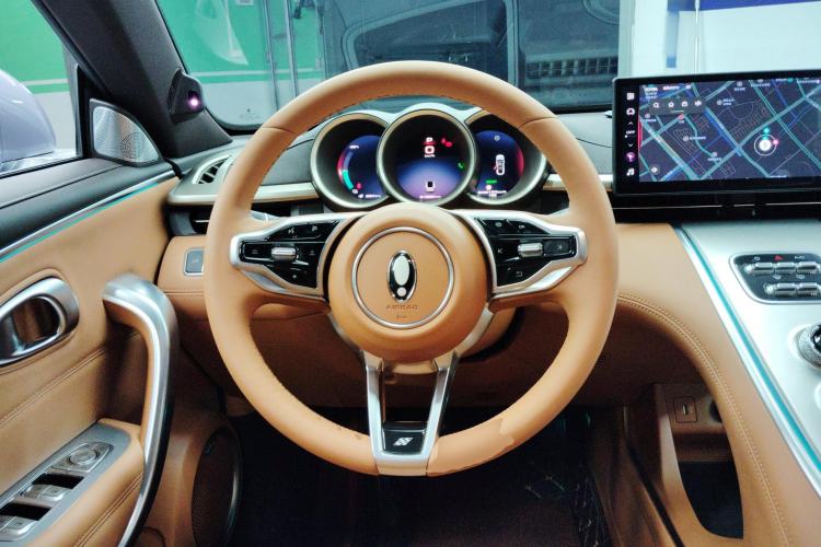 Used ORA Lightning Cat 2022 555 km Luxury Edition Steering Wheel