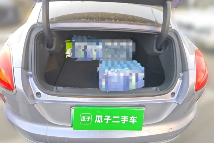 Used ORA Lightning Cat 2022 555 km Luxury Edition Trunk