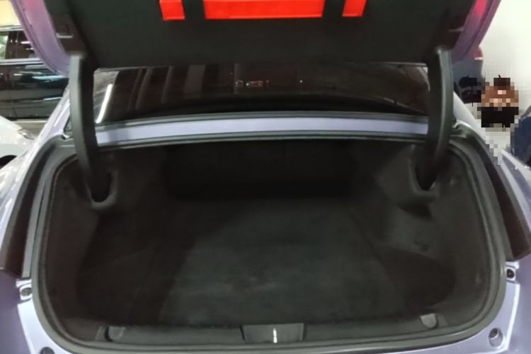 Used ORA Lightning Cat 2022 555 km Luxury Edition Trunk
