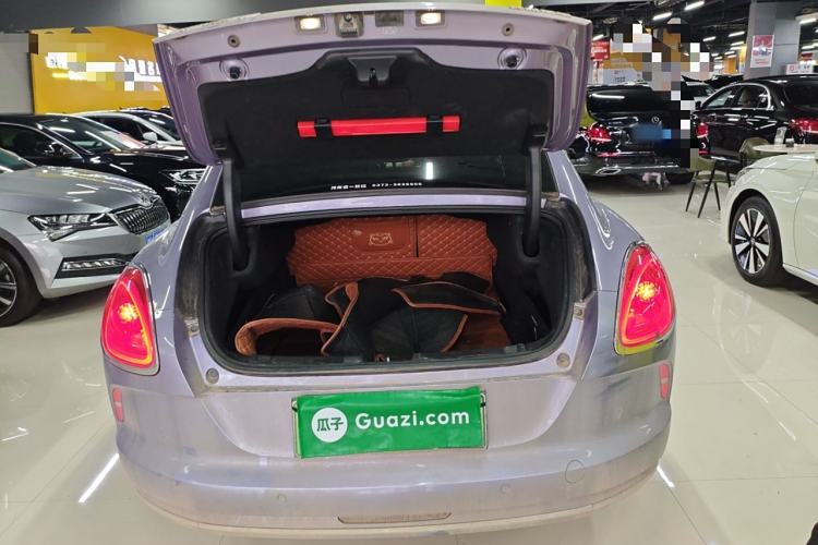 Used ORA Lightning Cat 2022 555 km Luxury Edition Trunk
