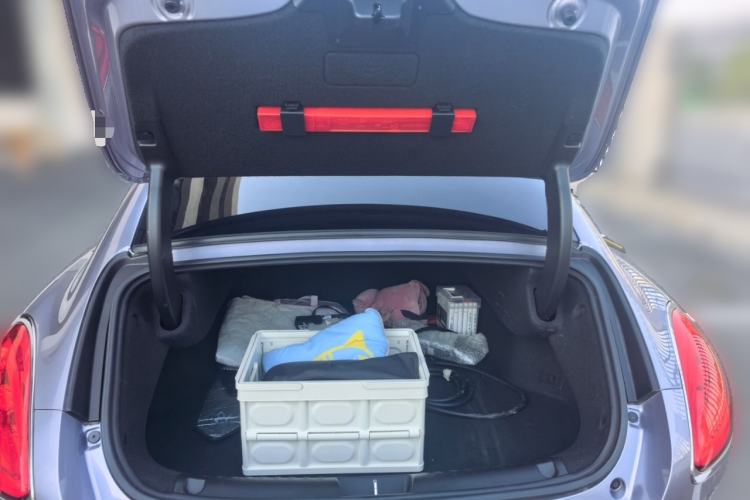 Used ORA Lightning Cat 2022 555 km Luxury Edition Trunk