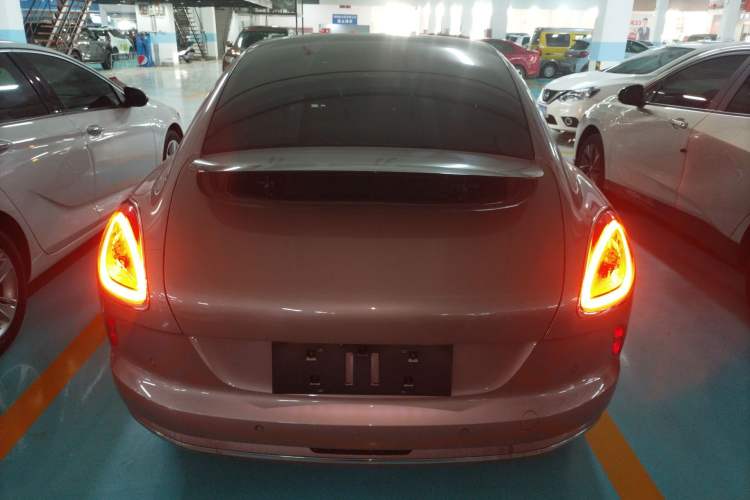 Used ORA Lightning Cat 2022 555 km Luxury Edition Rear
