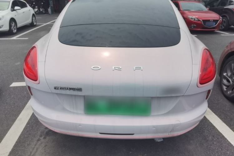 Used ORA Lightning Cat 2022 555 km Luxury Edition Rear