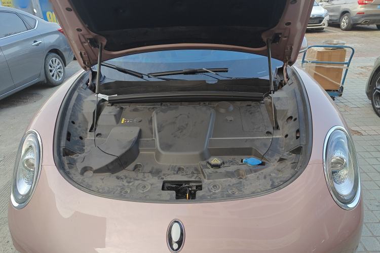 Used ORA Lightning Cat 2022 555 km Luxury Edition Engine Bay