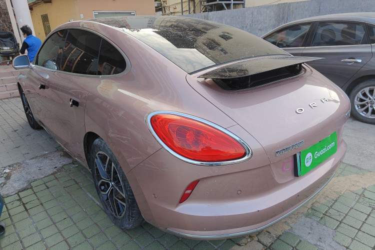 Used ORA Lightning Cat 2022 555 km Luxury Edition Rear Left 45 Deg