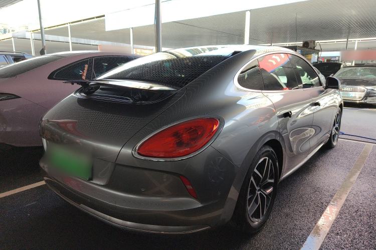 Used ORA Lightning Cat 2022 555 km Luxury Edition Rear Right 45 Deg