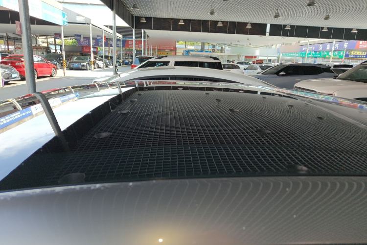 Used ORA Lightning Cat 2022 555 km Luxury Edition Roof