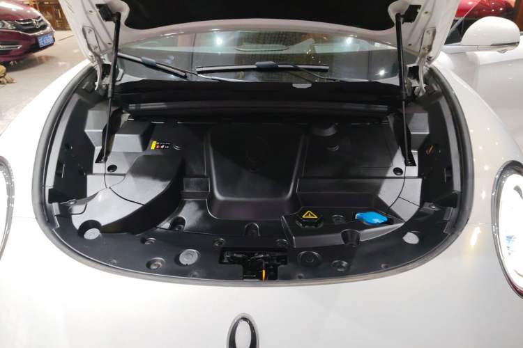 Used ORA Lightning Cat 2022 555 km Luxury Edition Engine Bay