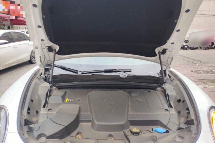 Used ORA Lightning Cat 2022 555 km Luxury Edition Engine Bay