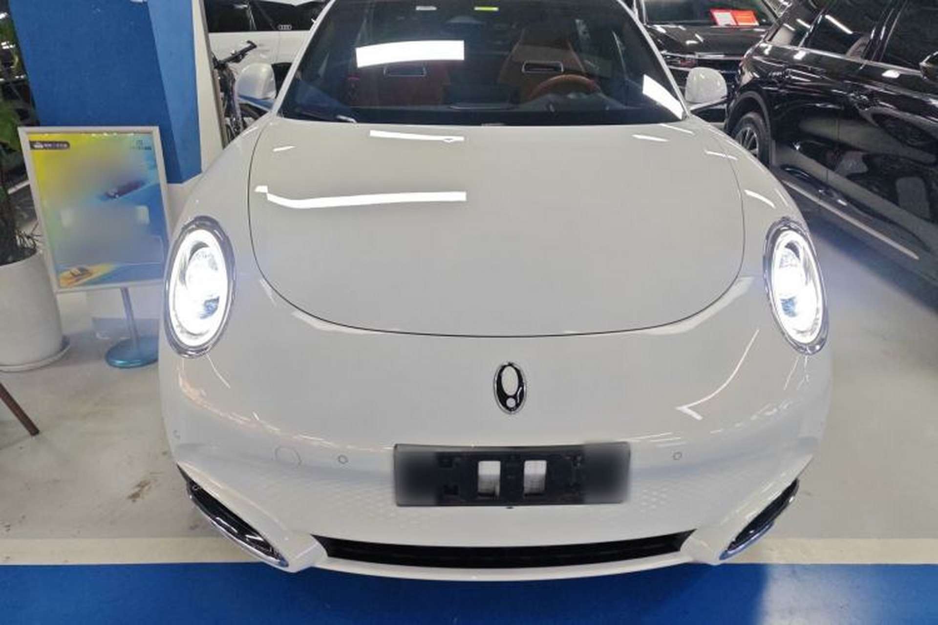 Used ORA Lightning Cat 2022 555 km Luxury Edition Exterior 1