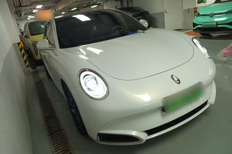 Used ORA Lightning Cat 2022 555 km Luxury Edition Exterior 1