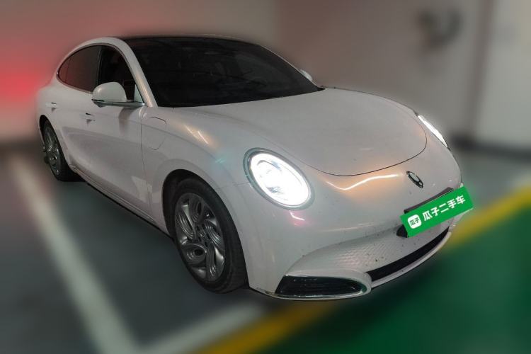 Used ORA Lightning Cat 2022 555 km Luxury Edition Exterior 2