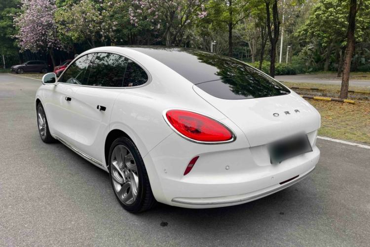 Used ORA Lightning Cat 2022 555 km Luxury Edition Exterior 4