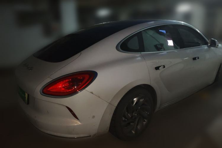 Used ORA Lightning Cat 2022 555 km Luxury Edition Exterior 5