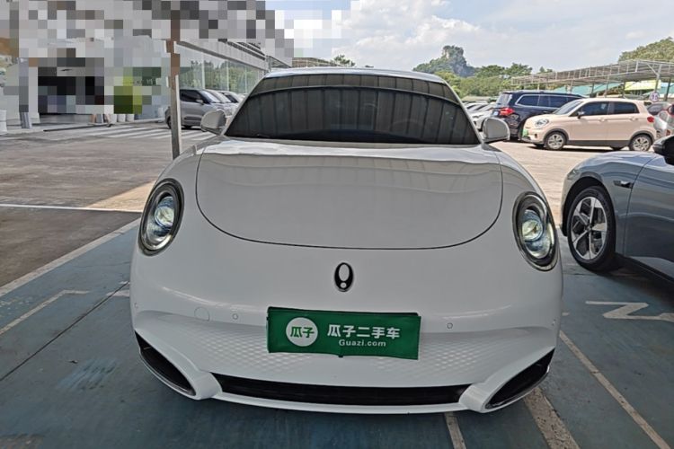 Used ORA Lightning Cat 2022 555 km Luxury Edition Front