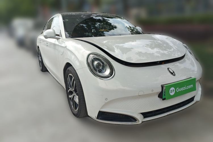Used ORA Lightning Cat 2022 555 km Luxury Edition Front Right 45 Deg