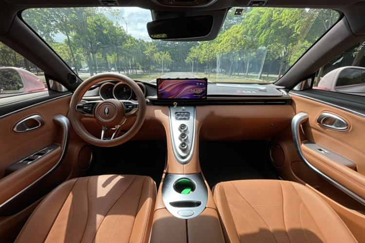 Used ORA Lightning Cat 2022 555 km Luxury Edition Interior 1