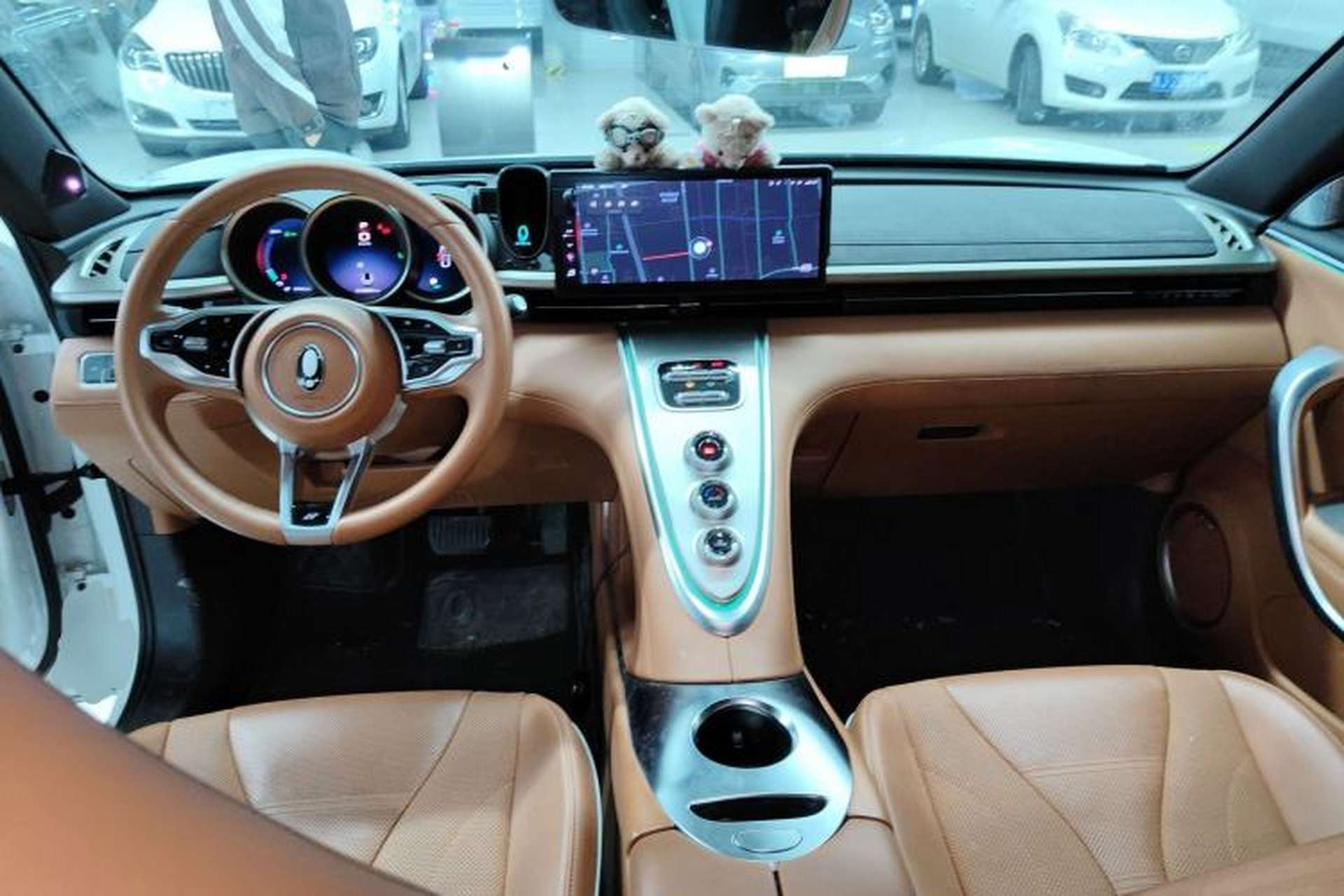 Used ORA Lightning Cat 2022 555 km Luxury Edition Interior 2
