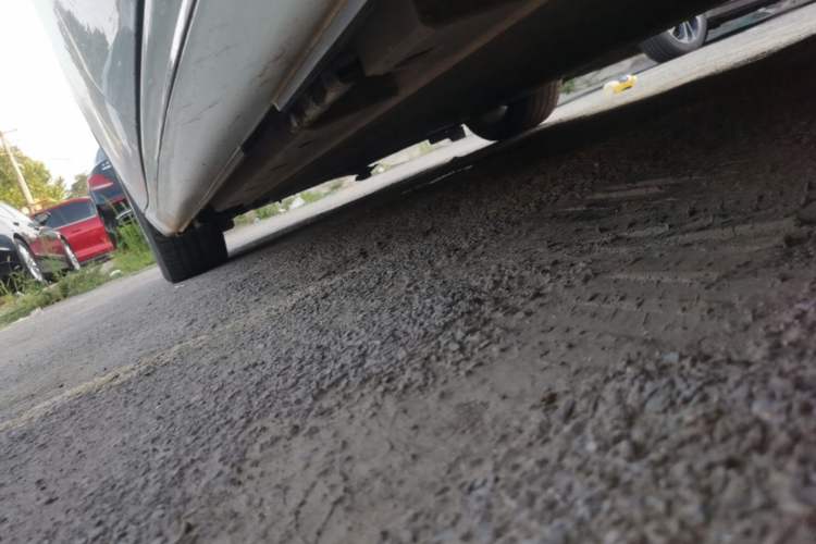 Used ORA Lightning Cat 2022 555 km Luxury Edition Left Side Sill