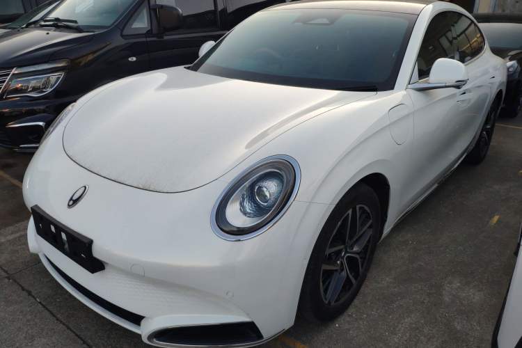 Used ORA Lightning Cat 2022 555 km Luxury Edition Guazi used car, China used car export, Used car for sale, Used  cars, Cheapest cars for sale