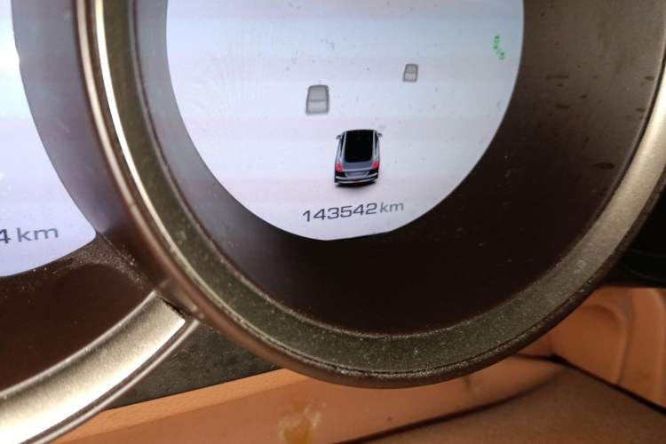 Used ORA Lightning Cat 2022 600 km All-Wheel Drive High-Performance Version Odometer Close Up
