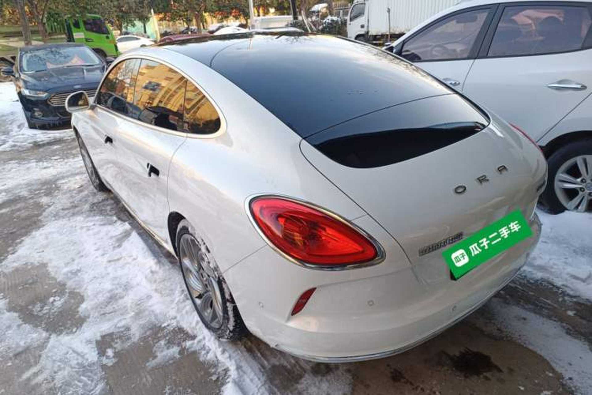 Used ORA Lightning Cat 2022 555 km Luxury Edition Rear Left 45 Deg