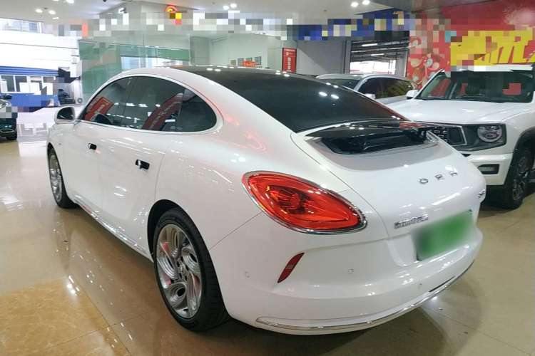 Used ORA Lightning Cat 2022 555 km Luxury Edition Rear Left 45 Deg