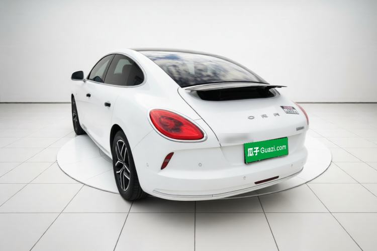 Used ORA Lightning Cat 2022 555 km Luxury Edition Rear Left 45 Deg
