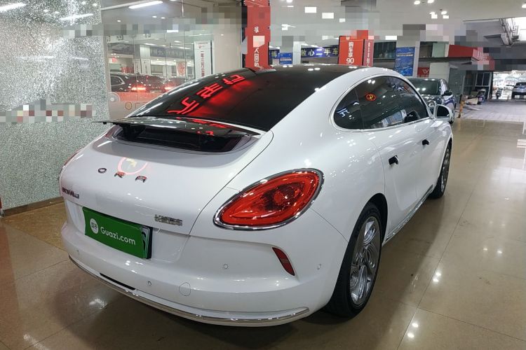 Used ORA Lightning Cat 2022 555 km Luxury Edition Rear Right 45 Deg
