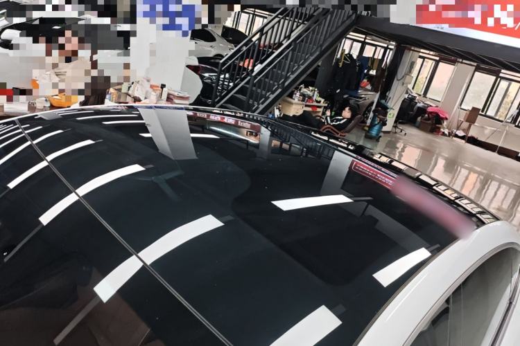 Used ORA Lightning Cat 2022 555 km Luxury Edition Roof