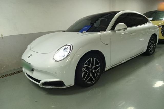 Used ORA Lightning Cat 2022 555 km Luxury Edition