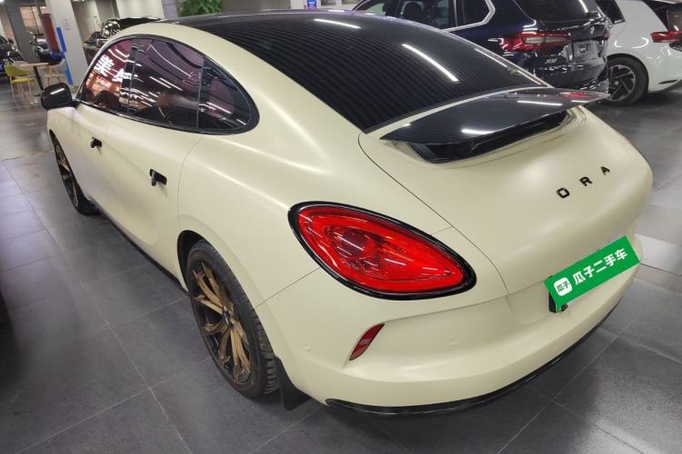 Used ORA Lightning Cat 2022 555 km Luxury Edition Exterior 2