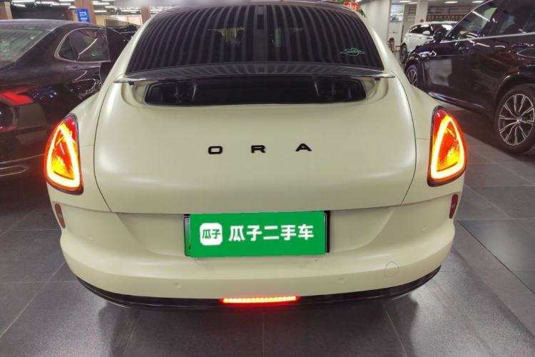 Used ORA Lightning Cat 2022 555 km Luxury Edition Rear