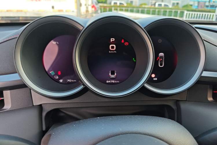 Used ORA Lightning Cat 2024 Dark Night Edition 555km Prestige Version Instrument Cluster